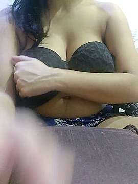 xxSexyVarsha naked stripping on cam for live sex video chat