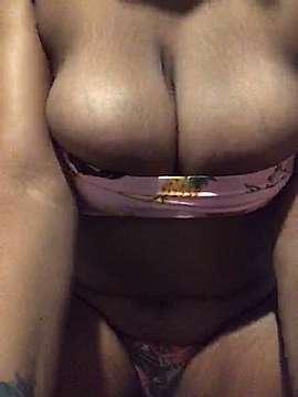 Cum2Charm naked stripping on cam for live sex video chat