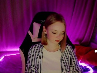 cutieprincess7 naked in her Live Sex Chat