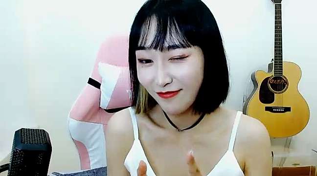 DevilGirl_Kara naked stripping on cam for live sex video chat
