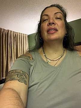 dieseldame1313 naked stripping on cam for live sex video chat