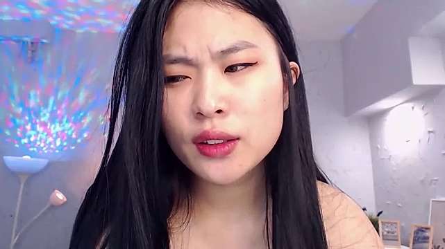 JennyChang naked stripping on cam for live sex video chat