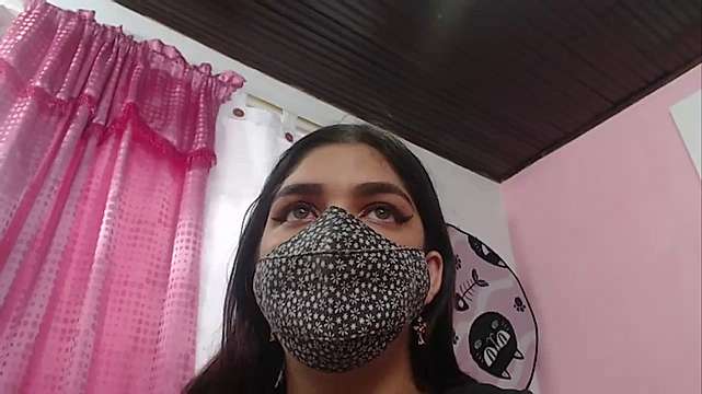_kiran_hindu naked stripping on cam for live sex video chat