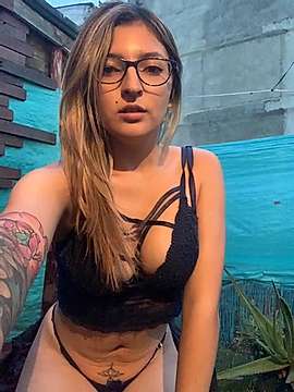 Milla_Male naked stripping on cam for live sex video chat