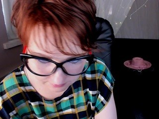molly-fox naked in her Live Sex Chat