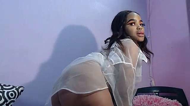 prettysexytitt5 naked stripping on cam for live sex video chat