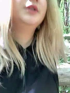 Sexy_Hoodwink naked stripping on cam for live sex video chat