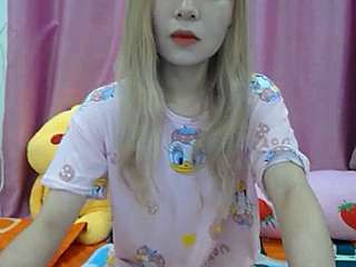 YangNinh naked stripping on cam for live sex video chat