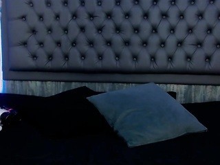 ashley-stonne naked in her Live Sex Chat