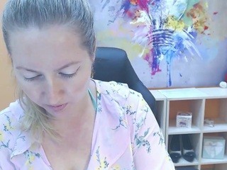 CharloteClark naked in her Live Sex Chat