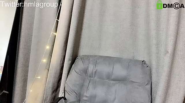 emika_meow naked stripping on cam for live sex video chat