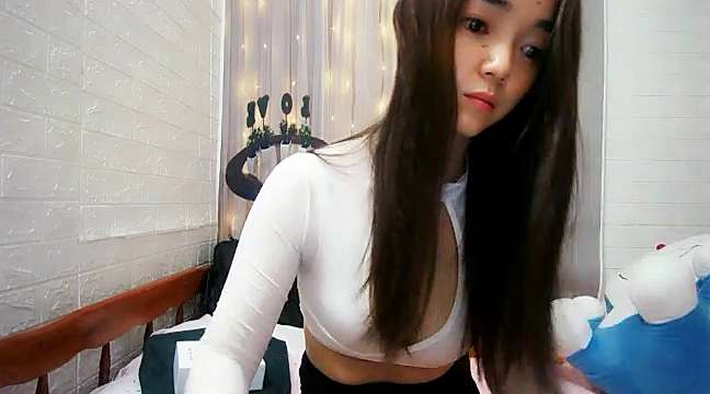 PENGLINGLING naked stripping on cam for live sex video chat