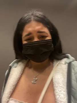 ROSSE_Queen naked stripping on cam for live sex video chat