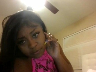 sexxxylittlesluttt naked in her Live Sex Chat
