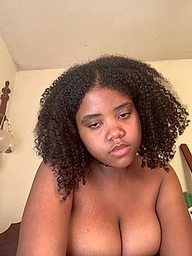 curlyheadcutie naked stripping on cam for live sex video chat