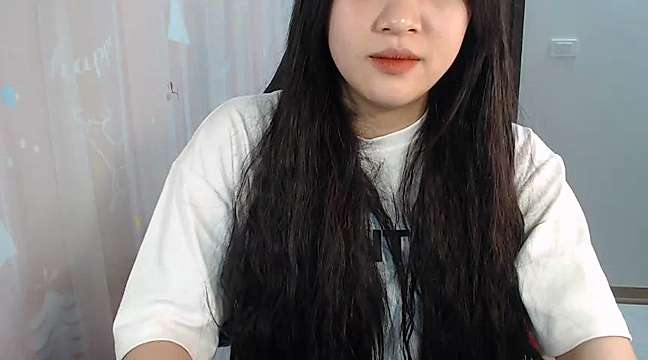 Jade_Agnes naked stripping on cam for live sex video chat