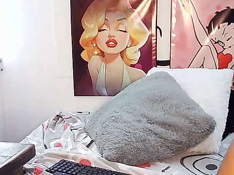 King_Fairies_ naked stripping on cam for live sex video chat