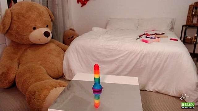 Lola0002 naked stripping on cam for live sex video chat