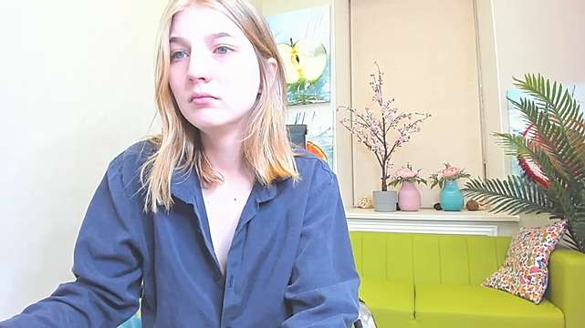melissa_rainn naked stripping on cam for live sex video chat