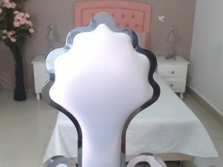 natassha04 naked in her Live Sex Chat