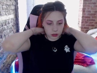 pej-vinishko naked in her Live Sex Chat