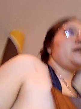 RosieTookes naked stripping on cam for live sex video chat