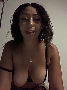 smilesxxx naked stripping on cam for live sex video chat
