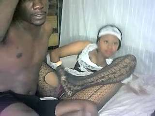 SnackyB naked stripping on cam for live sex video chat