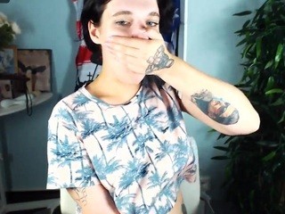 VickieWolfe naked in her Live Sex Chat