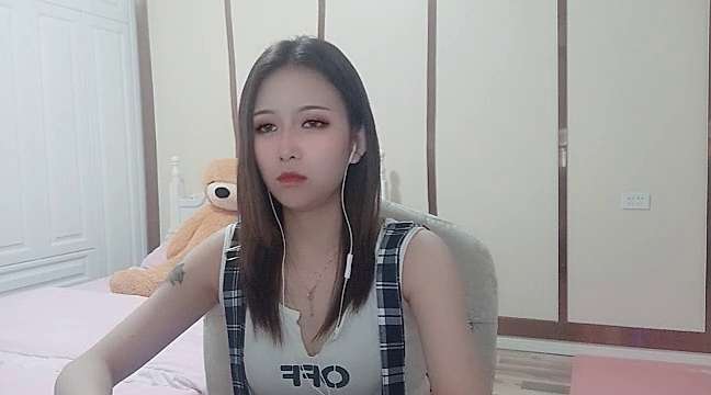 WendyQinBb naked stripping on cam for live sex video chat