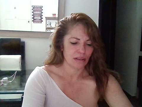 andrea24080 naked stripping on cam for live sex video chat