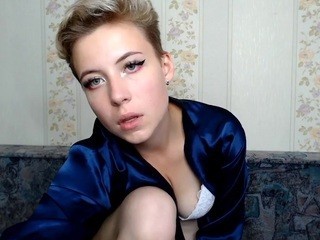 clareross naked in her Live Sex Chat