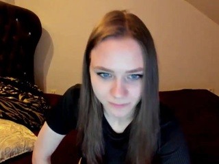 Elesstra naked in her Live Sex Chat