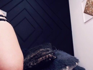 ?, ???? ?????? naked in her Live Sex Chat