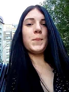 LadyRonnie naked stripping on cam for live sex video chat