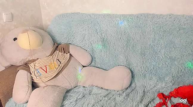 leiko_rai naked stripping on cam for live sex video chat