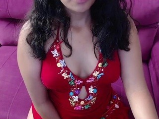 LilithBlue naked in her Live Sex Chat