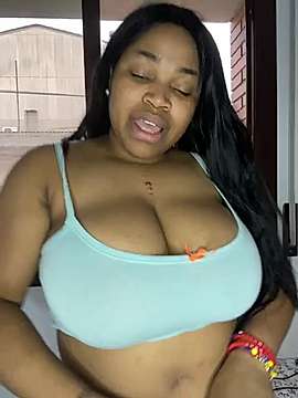 MayraMina naked stripping on cam for live sex video chat