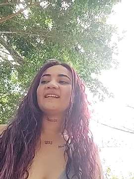 Melinaxx7 naked stripping on cam for live sex video chat