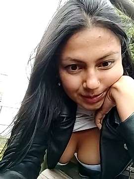 nataly_moon naked stripping on cam for live sex video chat