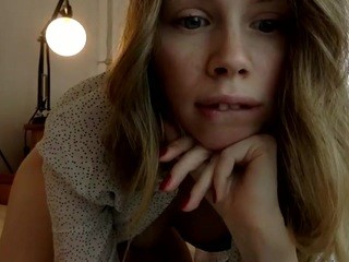 NikkiMinimi naked in her Live Sex Chat
