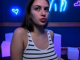 OliviaxGrey naked in her Live Sex Chat
