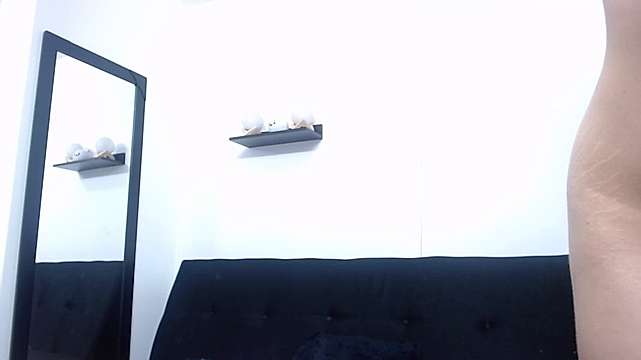 sky_sexy_girl naked stripping on cam for live sex video chat