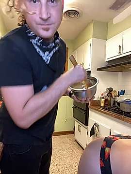 SquishBoss naked stripping on cam for live sex video chat