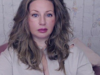 SweetTiffani naked in her Live Sex Chat