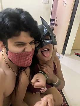 w3sexycpls naked stripping on cam for live sex video chat
