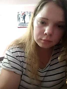Zulia_Kiska naked stripping on cam for live sex video chat