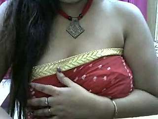 Aamna_hot naked stripping on cam for live sex video chat