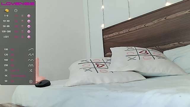 alejandra_28_ naked stripping on cam for live sex video chat