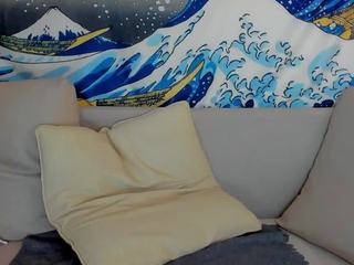 FeedUrKitty naked in her Live Sex Chat